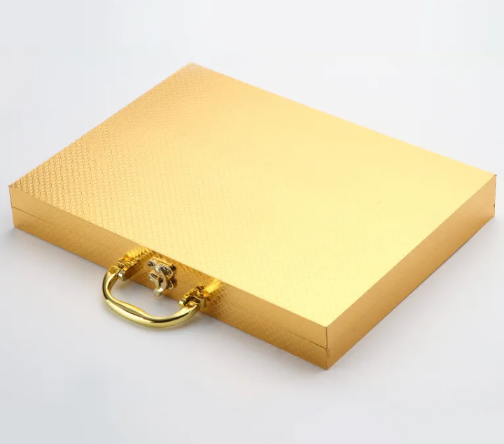 OroVita - Set Posate Dorate Eleganti 24 Pezzi